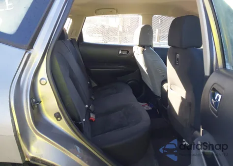 2010 Nissan Rogue S z USA, uszkodzony, nr VIN JN8AS5MTXAW005273